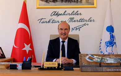 BAŞKAN KÖKSAL’DAN BARIŞ YARKADAŞ’A CEVAP: CHP’NİN ASLİ SAHİBİYİZ HİÇ BİR YERE GİTMİYORUZ