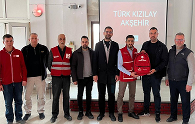 YAREN ARAMA KURTARMA’DAN KIZILAY AKŞEHİR ŞUBESİ’NE ZİYARET